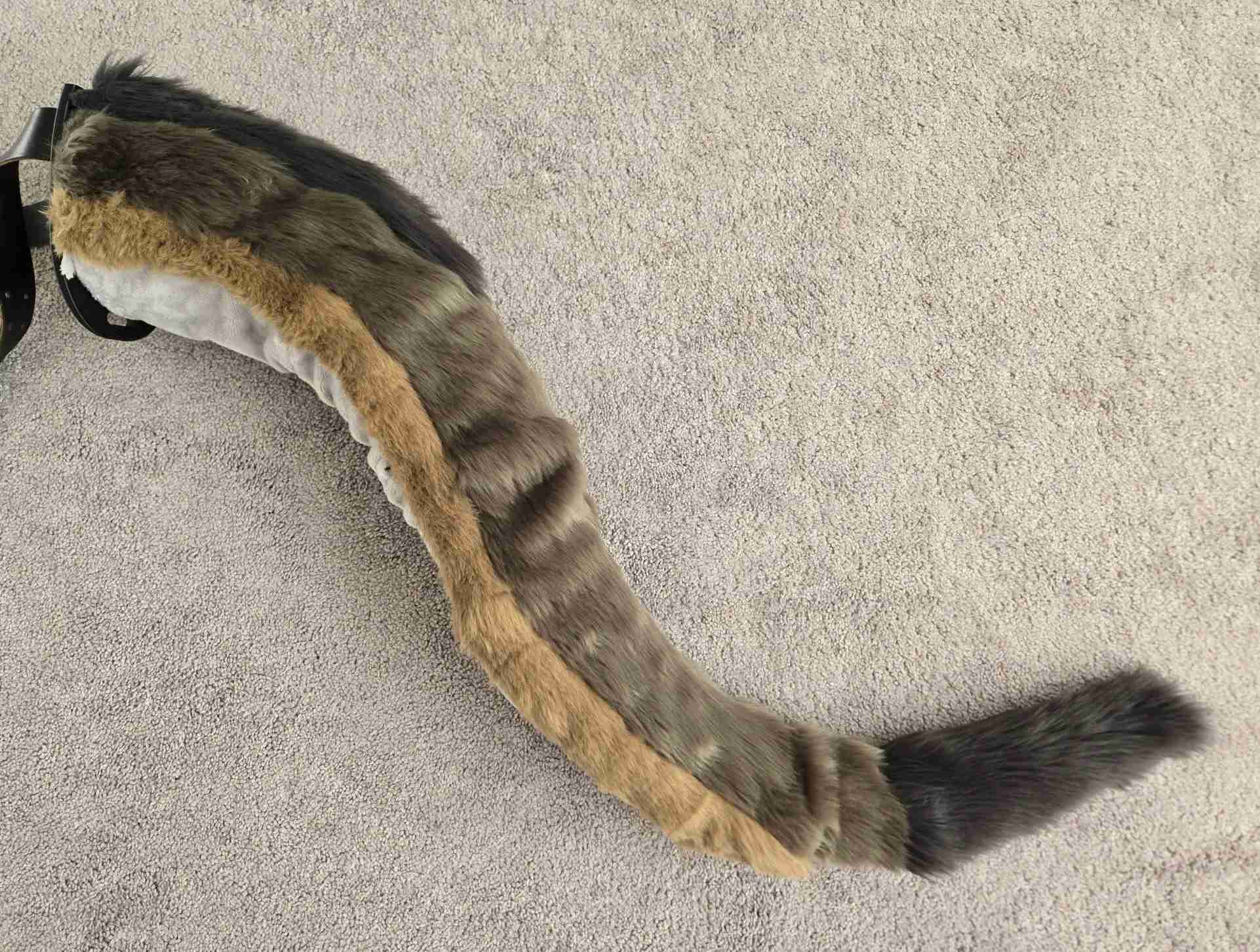 Example of a furred Draconic FlexiTail