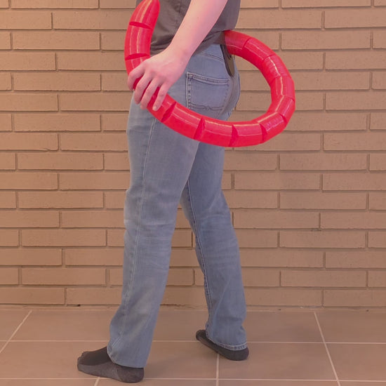 Demonstration of the quick-release belt loop on a Feline FlexiTail